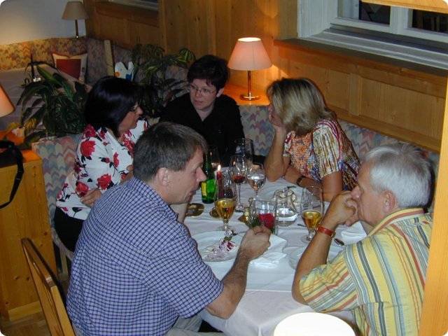 221.jpg