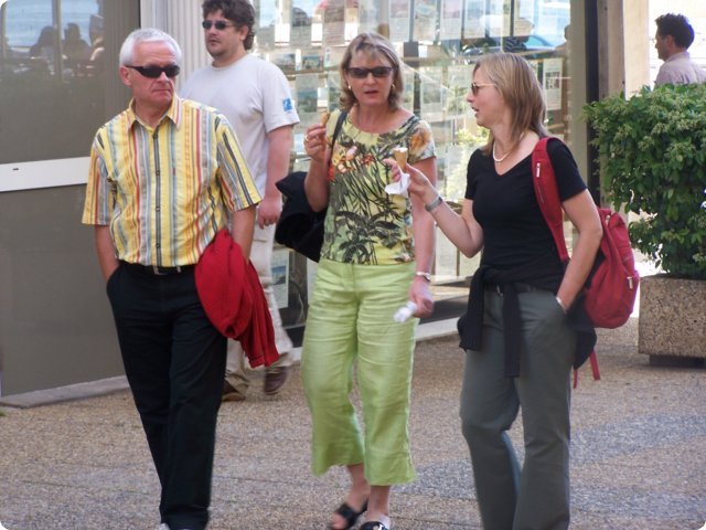 195.jpg