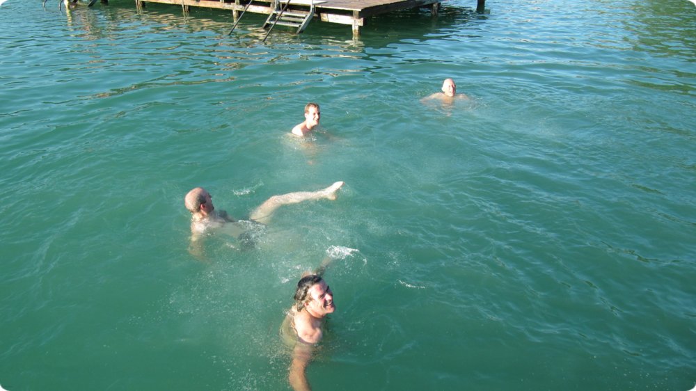 163.jpg