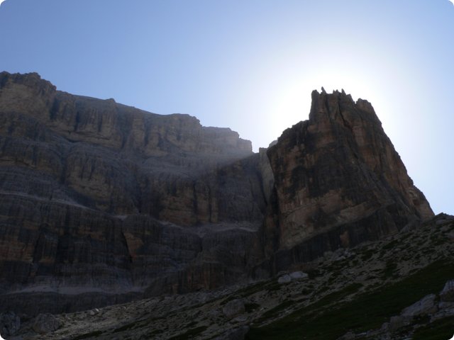 348.jpg